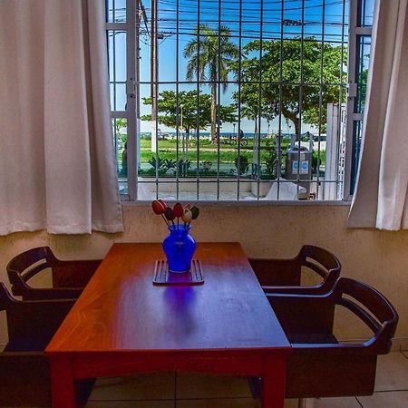 Charmoso Apto A Beira-Mar Com Wi-Fi Em Santos Sp Appartement Buitenkant foto