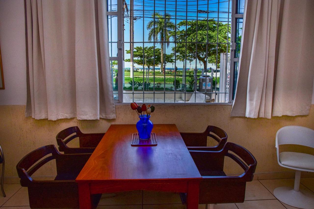 Charmoso Apto A Beira-Mar Com Wi-Fi Em Santos Sp Appartement Buitenkant foto
